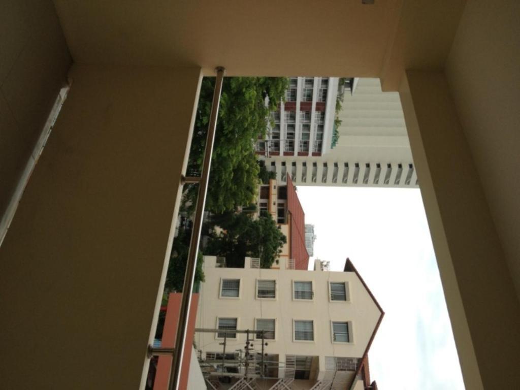 Monaa's Place 2*