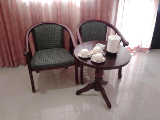 Monaa's Place Hotel