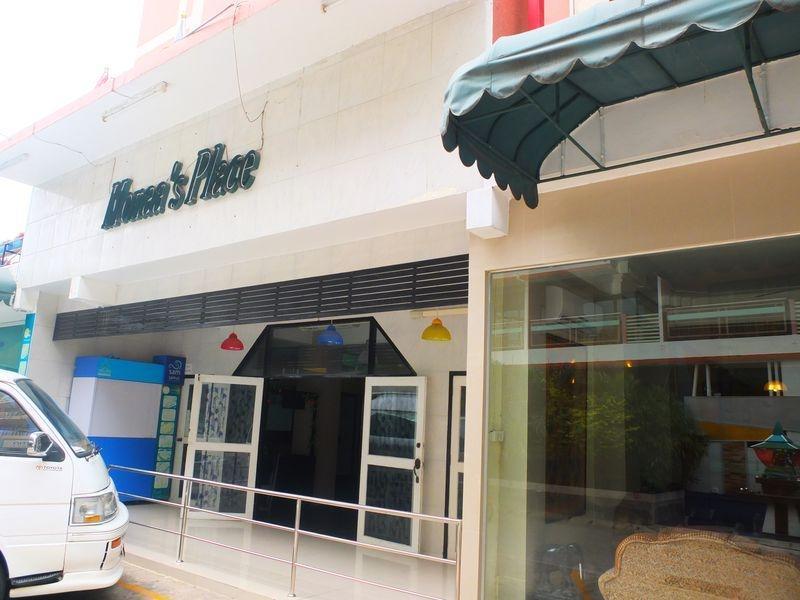 Monaa's Place Pattaya