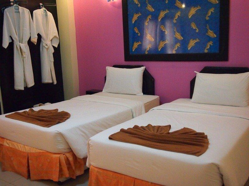 Hotel Monaa's Place 2*